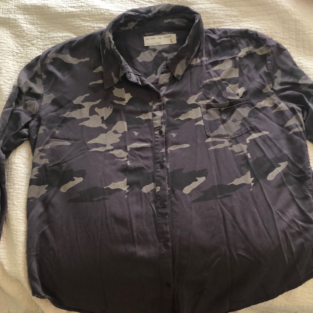 Women’s camo button up